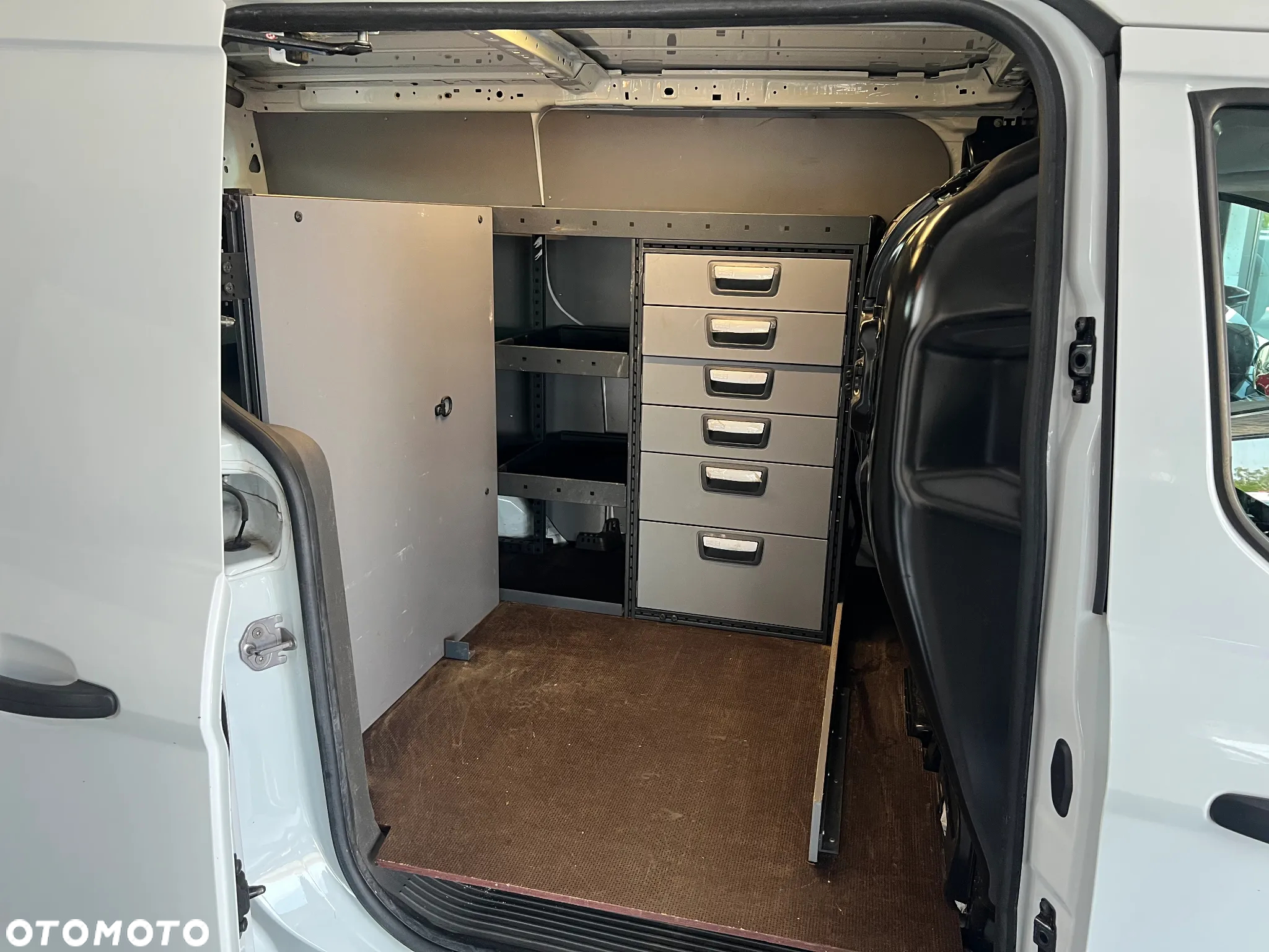 Ford Connect - 18