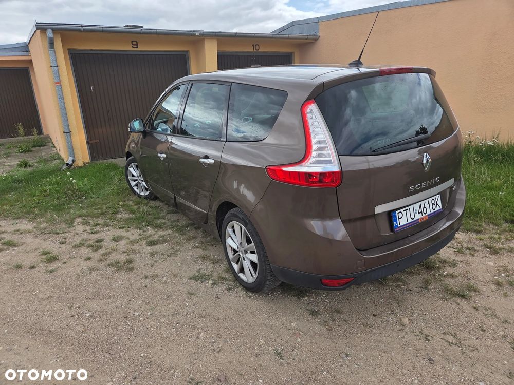 Renault Grand Scenic Gr 1.9 dCi Privilege Euro5 - 4