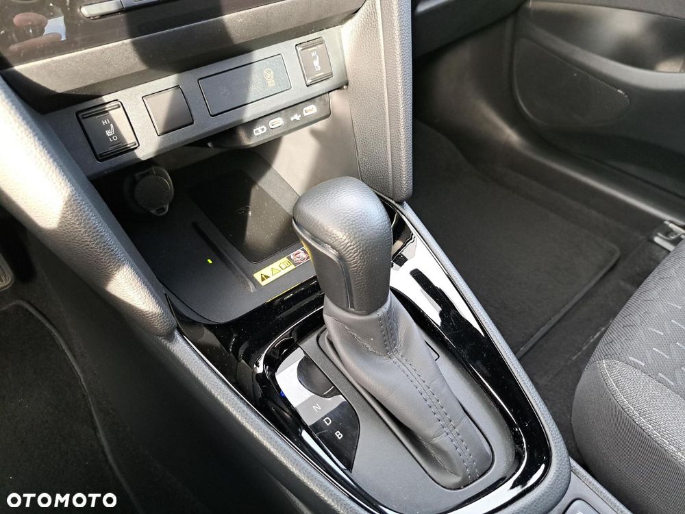 Toyota Yaris Cross Hybrid 1.5 Style - 24