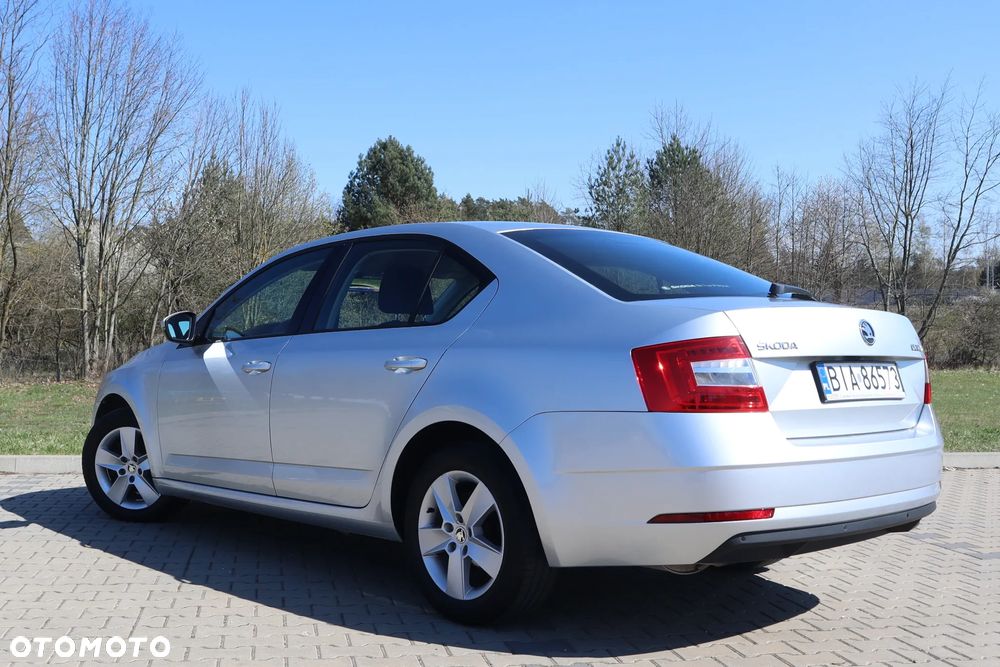 Skoda Octavia 2.0 TDI Ambition - 6