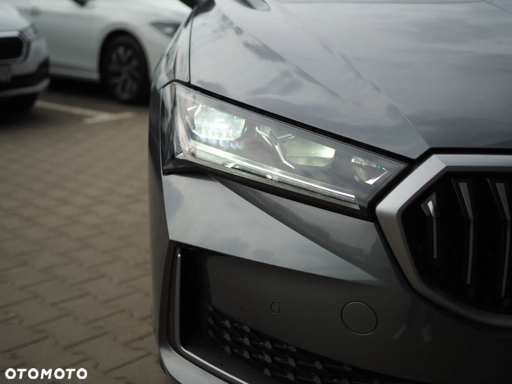 Skoda Superb 2.0 TDI SCR 4x4 Drive DSG - 14