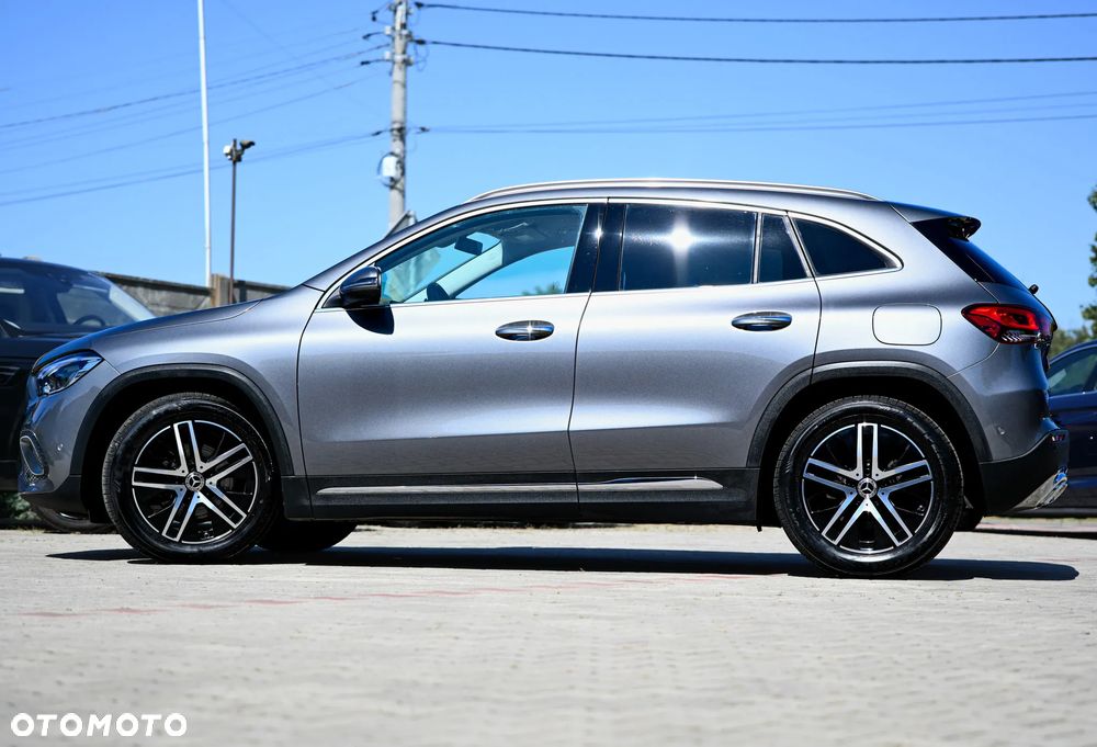 Mercedes-Benz GLA 220 d 4Matic 8G-DCT Progressive Advanced - 32