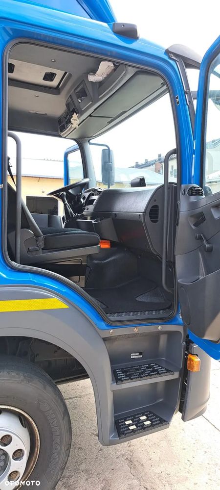 Mercedes-Benz ATEGO - 7