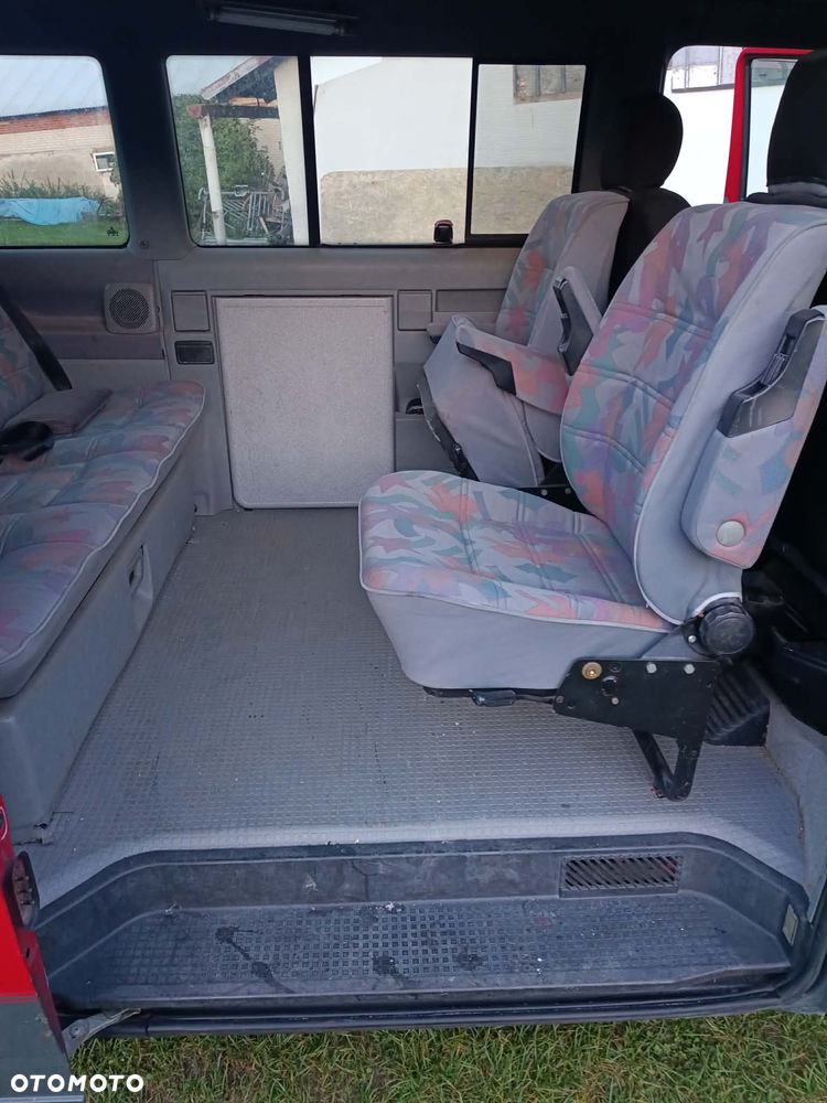 Volkswagen Transporter - 5