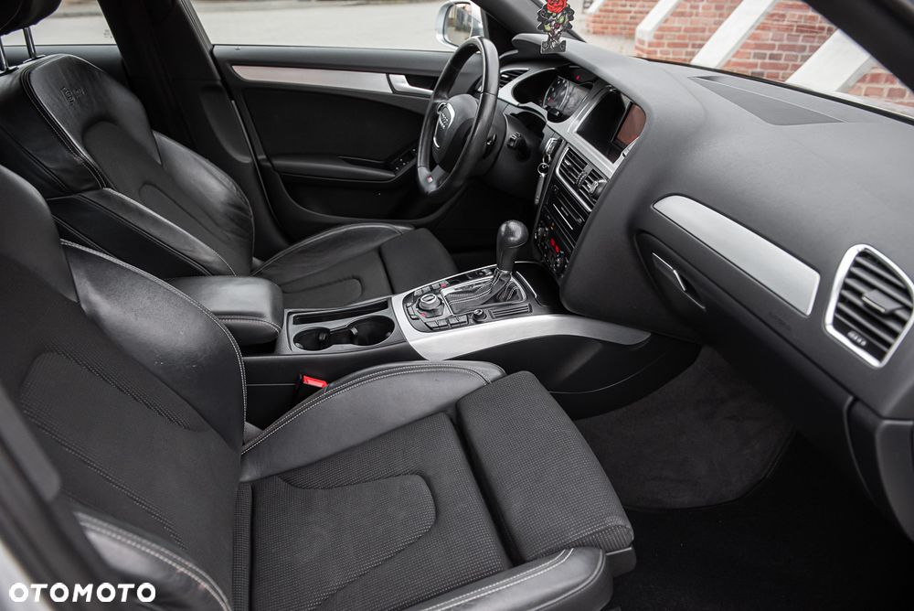 Audi A4 Avant - 30