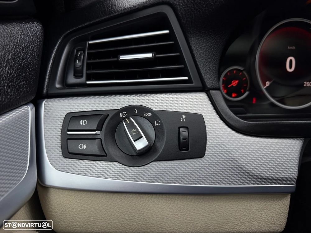 BMW 535 d xDrive Pack M Auto - 24