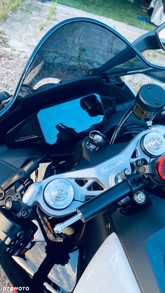 CFMoto 675SR - 5