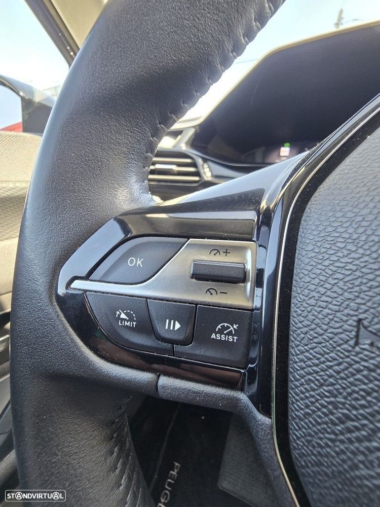 Peugeot 308 SW 1.5 BlueHDi Active Pack — fotografia 20