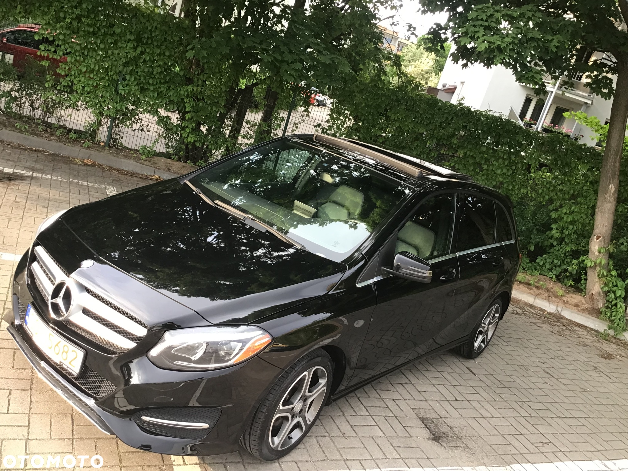 Mercedes-Benz Klasa B 250 4Matic 7G-DCT Edition - 9