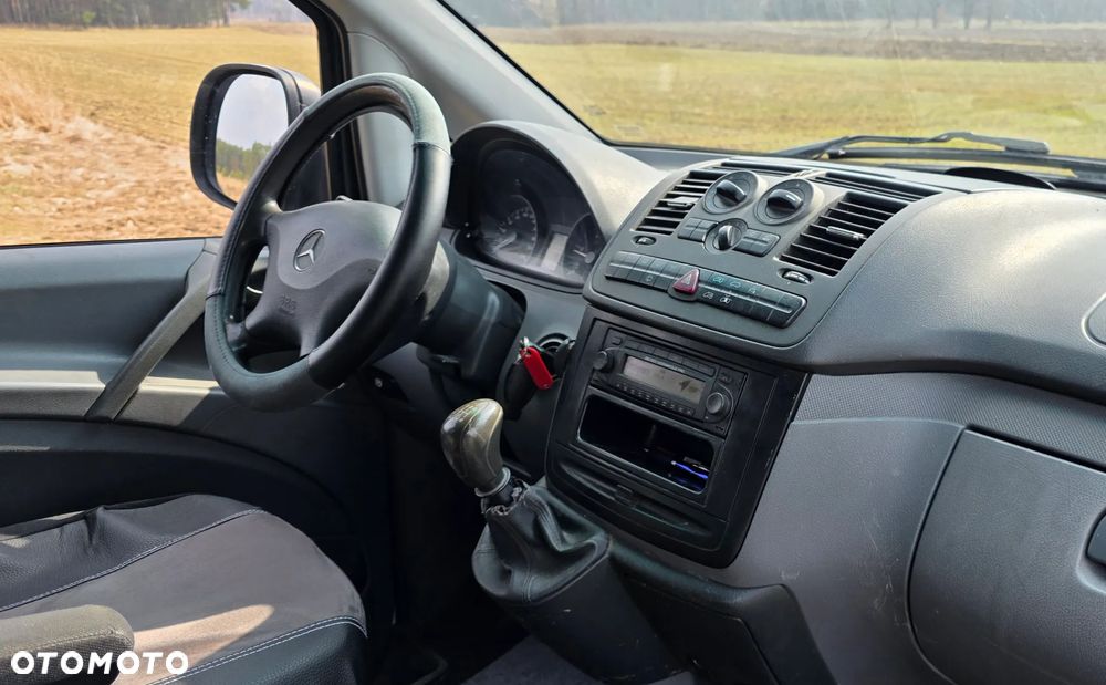 Mercedes-Benz Vito - 15