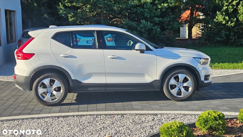 Volvo XC 40 - 18