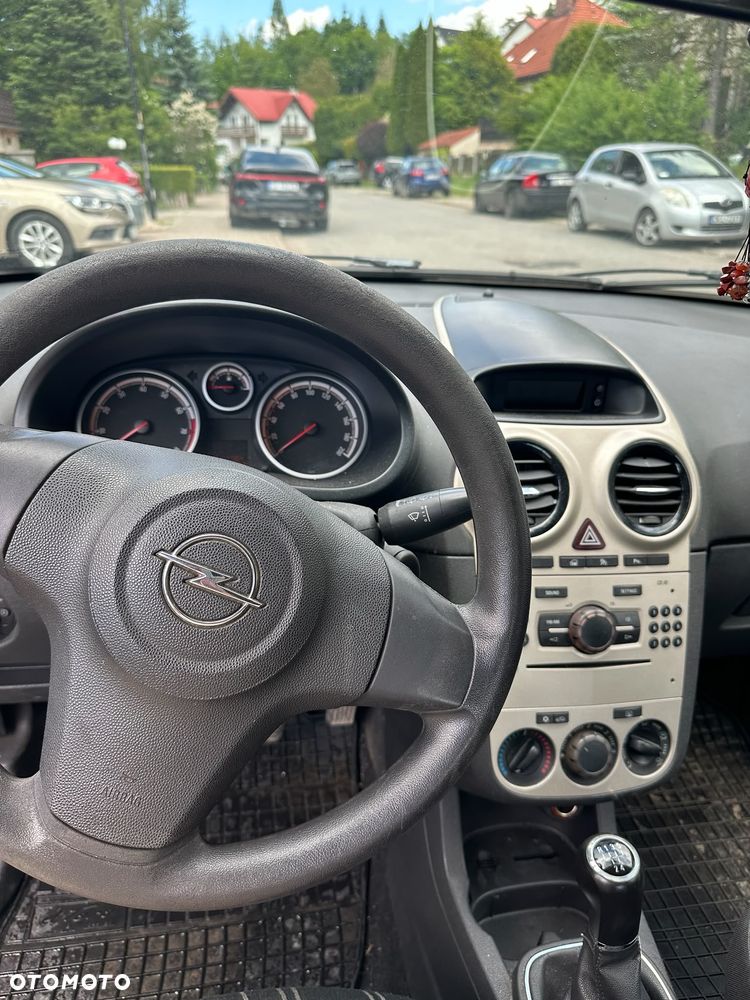 Opel Corsa 1.2 16V Enjoy - 8
