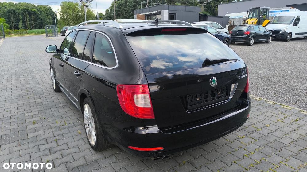 Skoda Superb 2.0 TDI DSG Elegance - 6