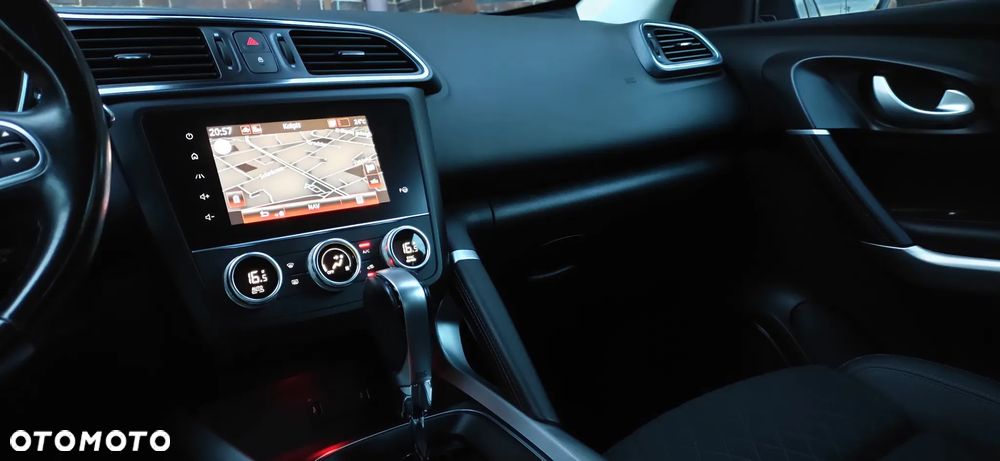 Renault Kadjar 1.3 TCe FAP Black Edition EDC - 36