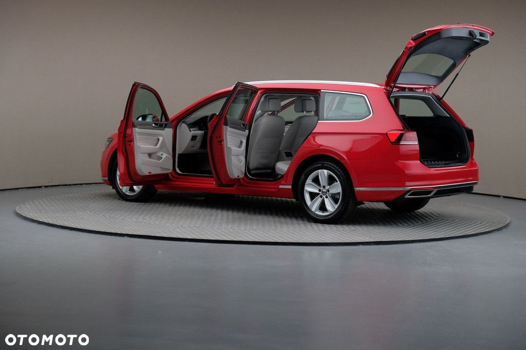 Volkswagen Passat - 7