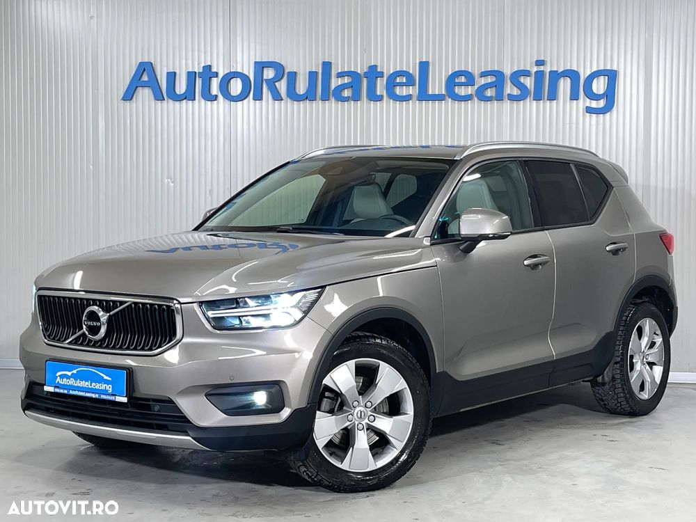 Volvo XC 40 B4 AT8 AWD Mild Hybrid Momentum Pro - 2