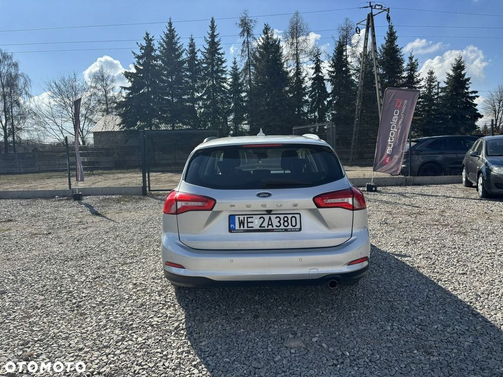 Ford Focus - 10