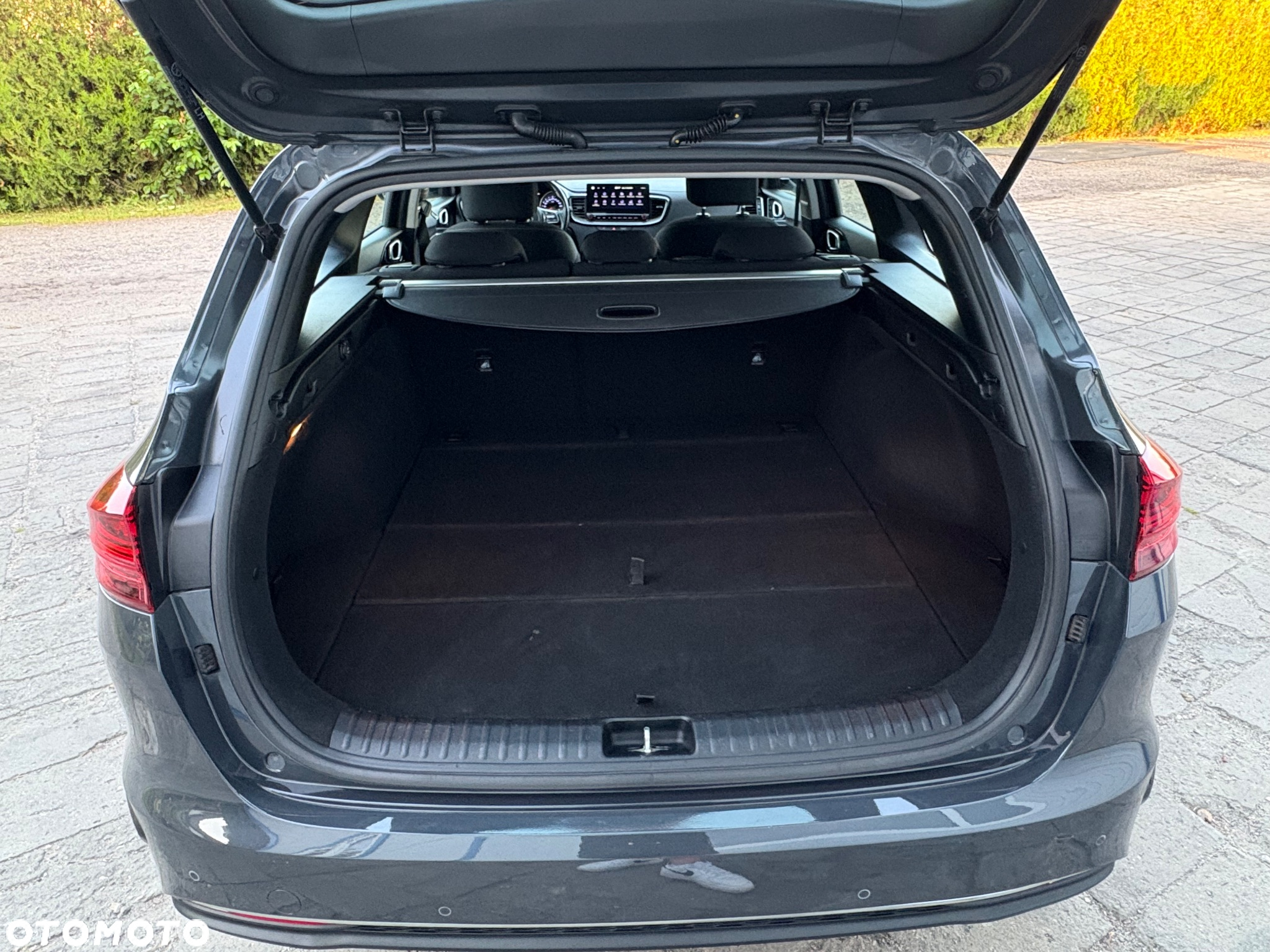 Kia Ceed 1.4 T-GDI DCT OPF Vision - 37