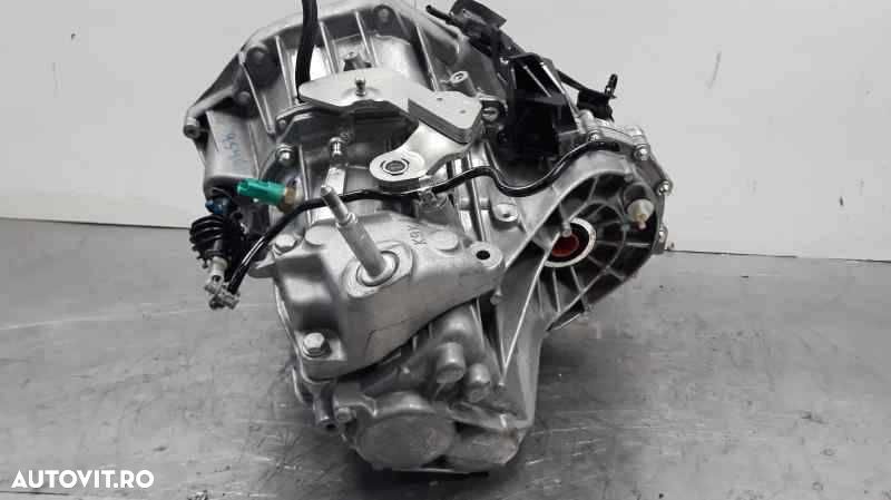 Cutie viteze Dacia Duster 1.6 Benzina; 6 Trepte; TL8008; 4x4; 2018 - 3