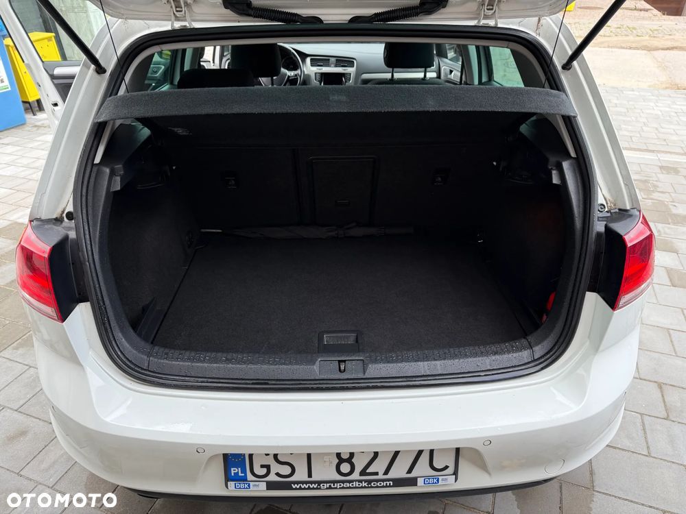 Volkswagen Golf VII 1.2 TSI BMT Comfortline - 19