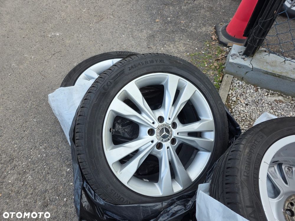 Mercedes-Benz Klasa V - 7