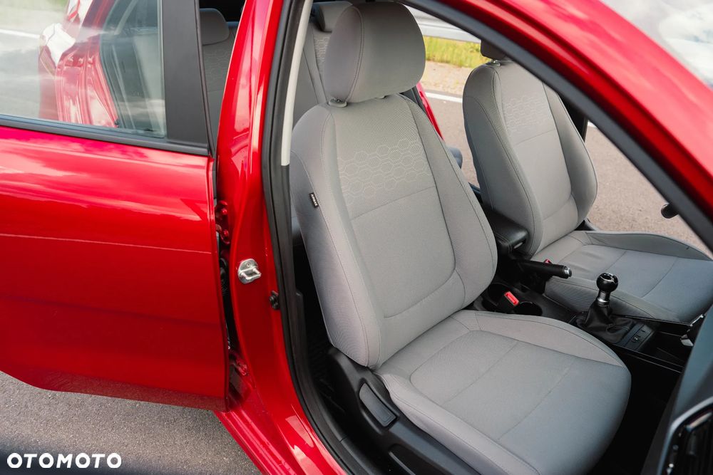 Kia Rio 1.2 M - 25