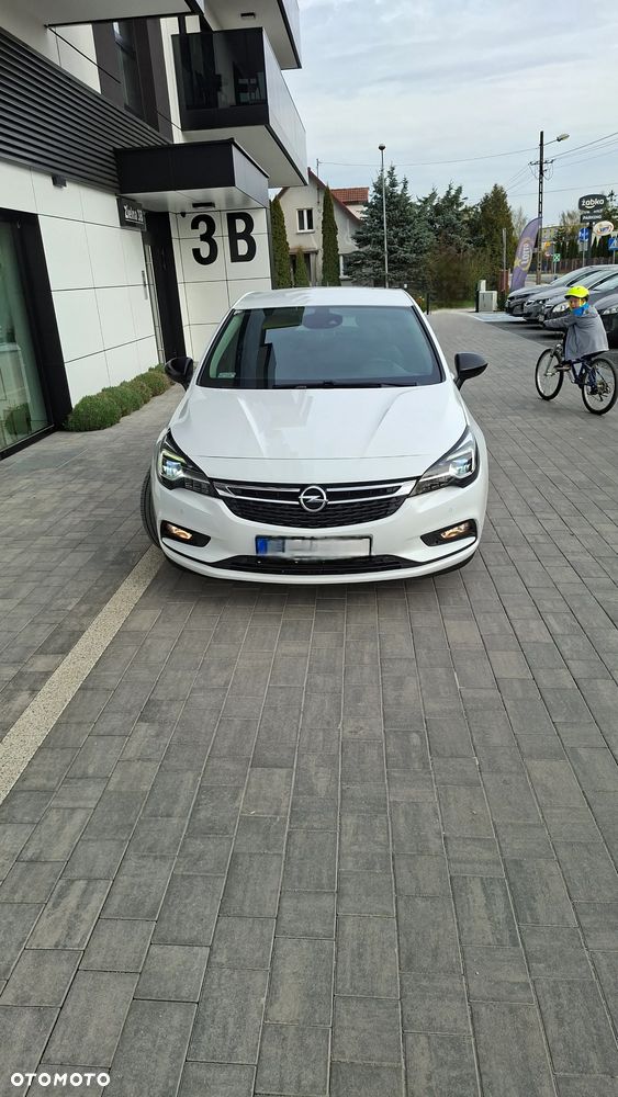 Opel Astra - 2