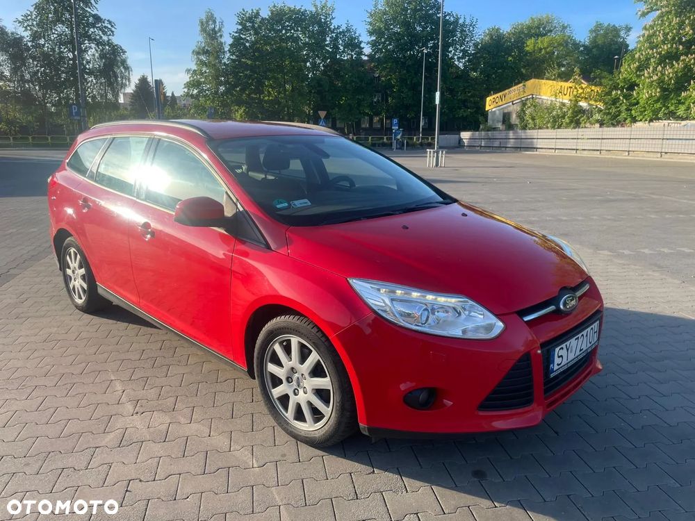 Ford Focus ver-1-6-tdci-dpf-start--stopp--system-sync-edition - 1