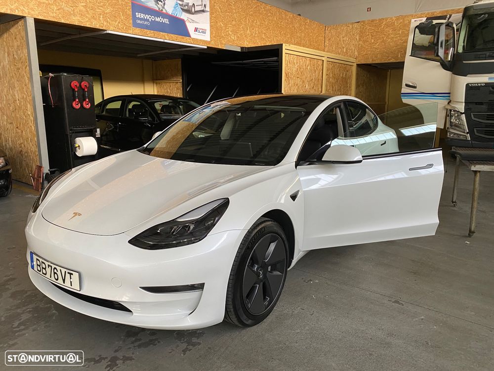 Tesla Model 3 Long Range Tração Traseira - 14