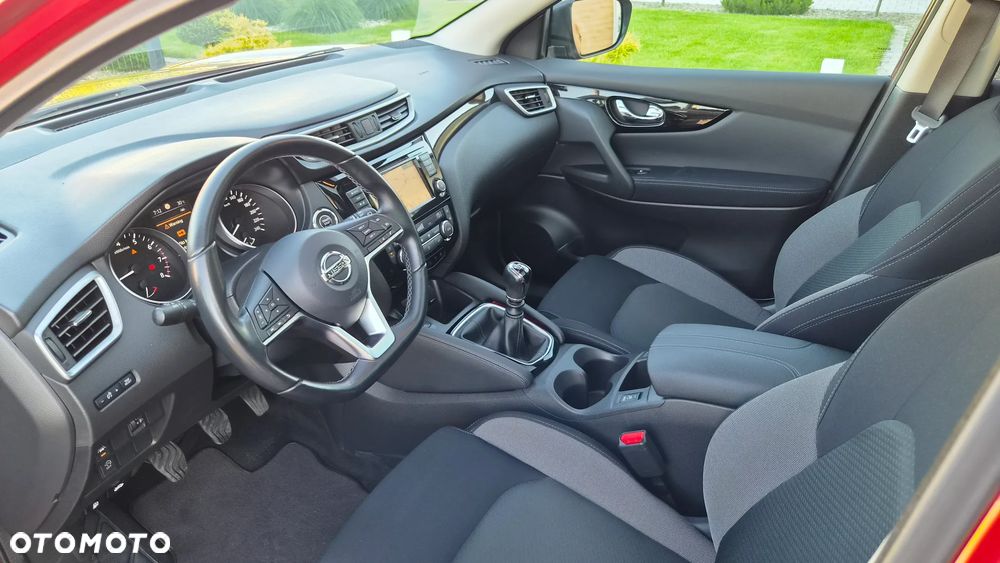 Nissan Qashqai 1.3 DIG-T N-WAY - 13