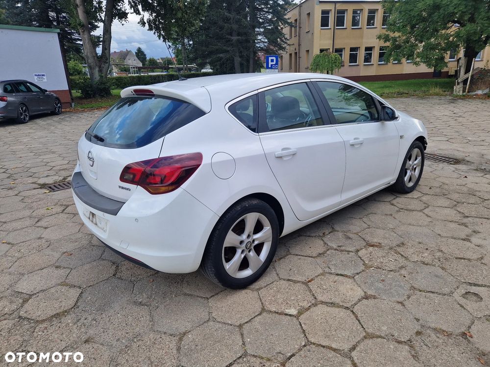 Opel Astra - 6