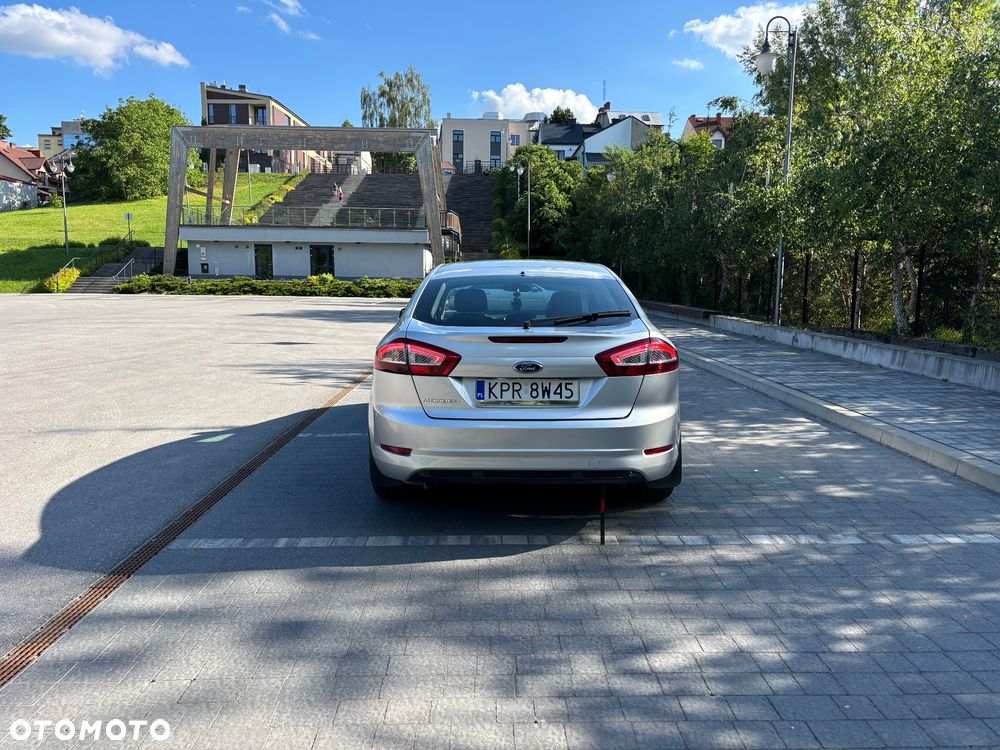 Ford Mondeo 1.6 Trend - 4