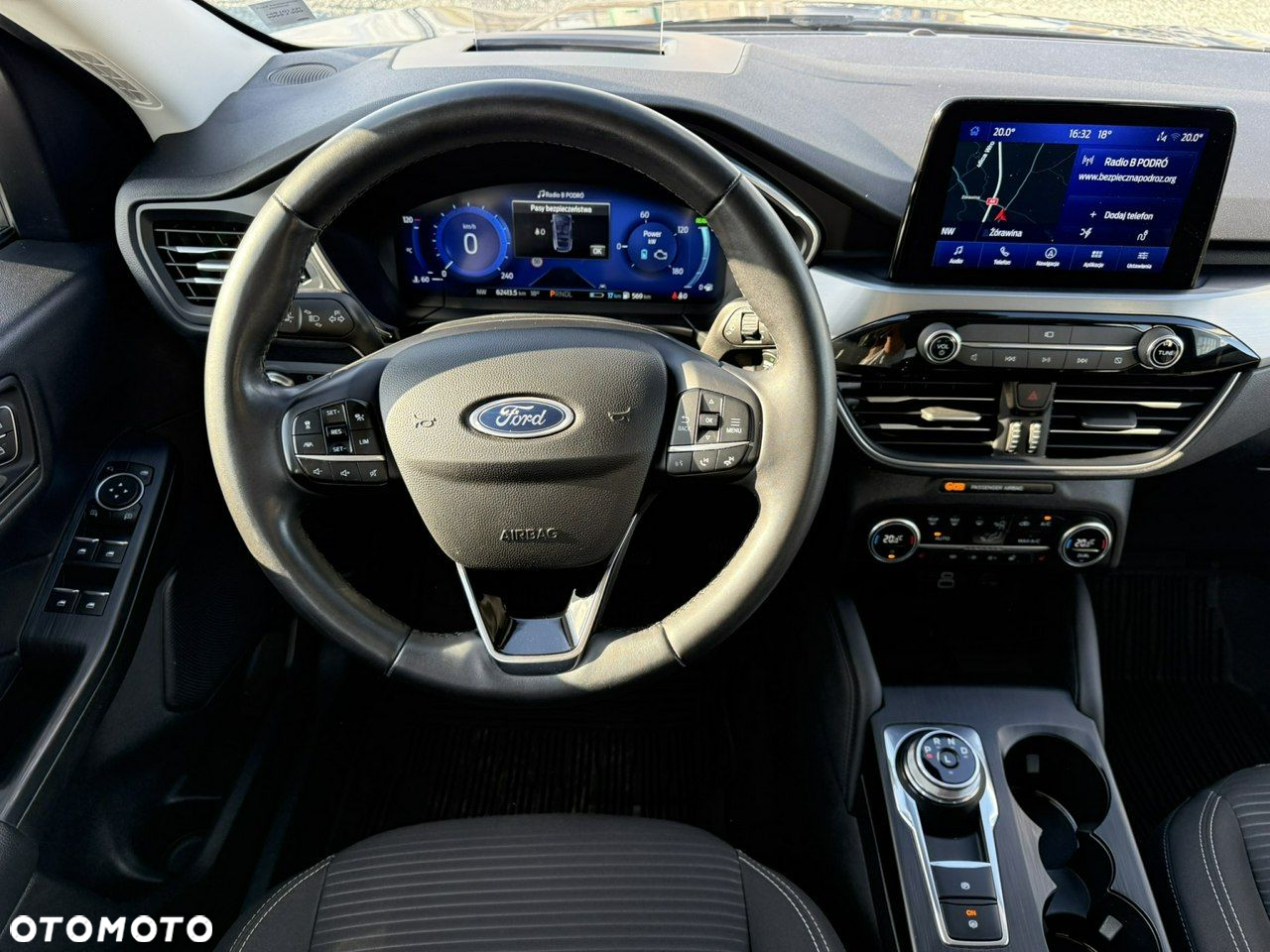 Ford Kuga 2.5 Duratec PHEV TITANIUM - 5