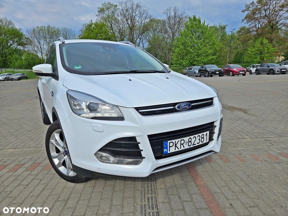 Ford Kuga 1.6 EcoBoost 2x4 Titanium - 1
