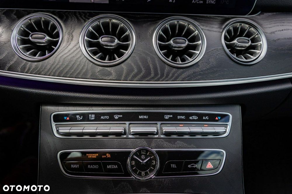 Mercedes-Benz Klasa E - 18