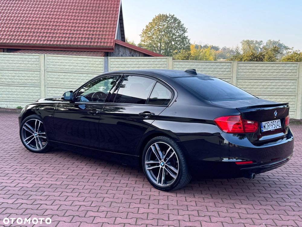 BMW Seria 3 320d Blue Performance Sport Line - 21