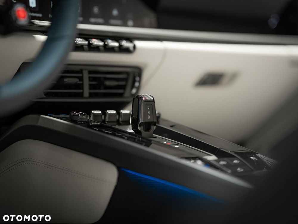 Porsche 911 Carrera S Cabrio - 32