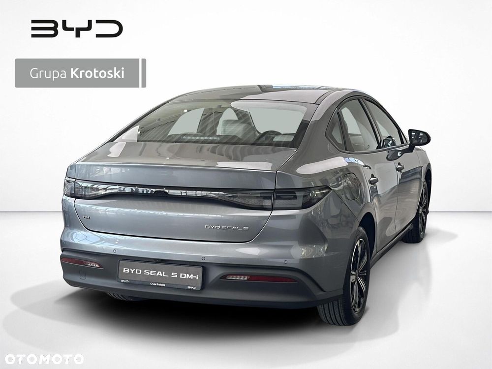 BYD Seal 5 - 6
