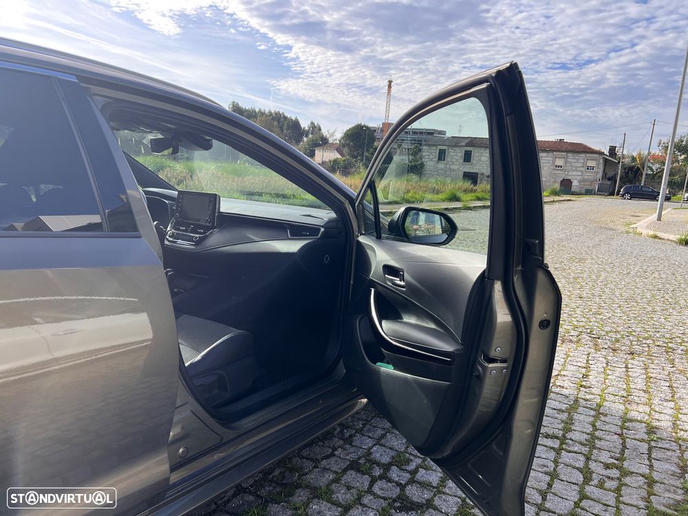 Toyota Corolla Touring Sports 1.8 Hybrid Comfort+P.Sport - 8