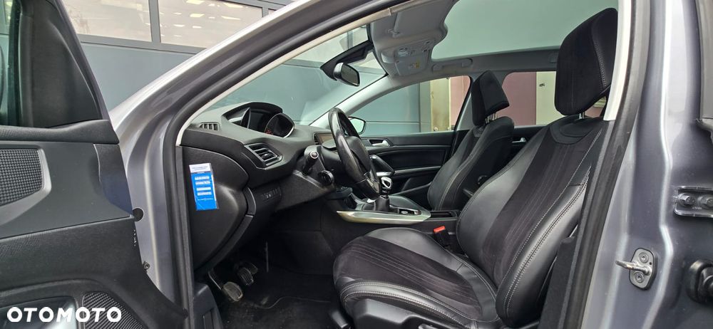 Peugeot 308 BlueHDi 130 Stop & Start GT Pack - 30