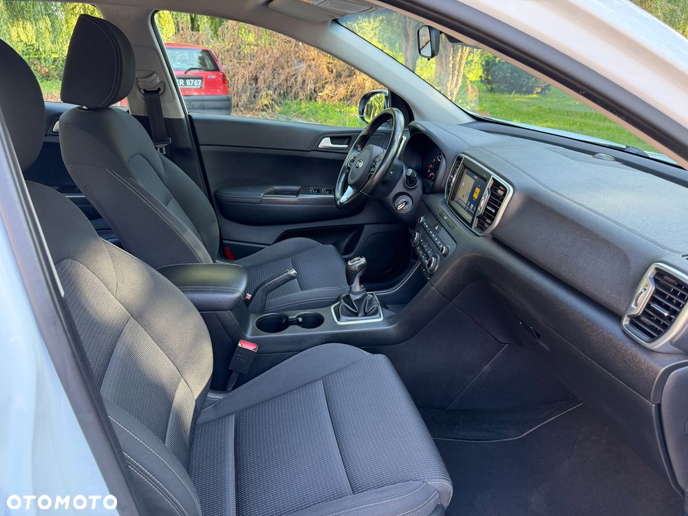 Kia Sportage 1.6 GDI L 2WD - 23