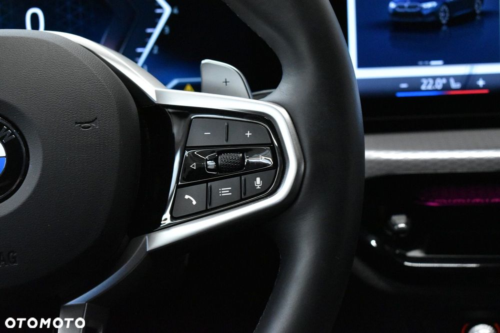 BMW Seria 3 330i M Sport sport - 12