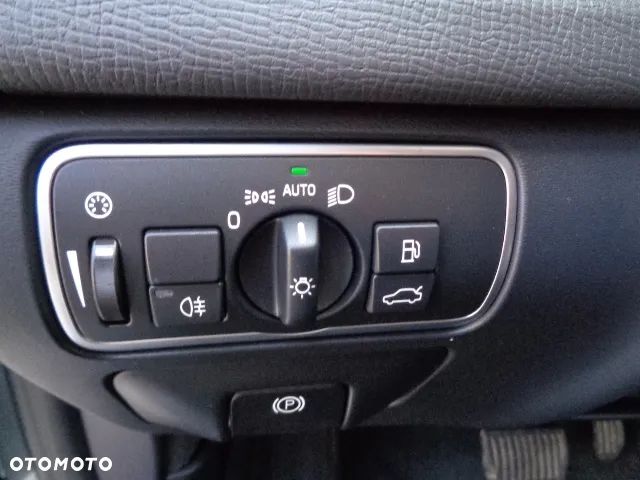 Volvo XC 60 D4 AWD Summum - 26
