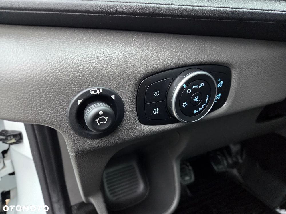 Ford Transit - 37