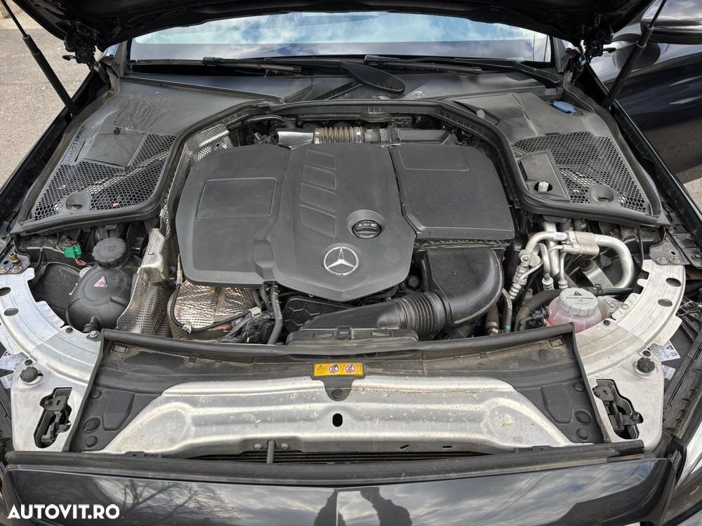 Mercedes-Benz C 300 e 9G-TRONIC Avantgarde - 14