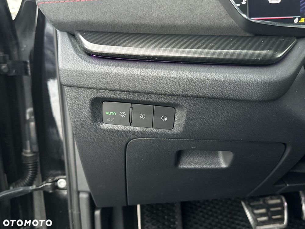 Skoda Octavia 2.0 TDI RS DSG - 34