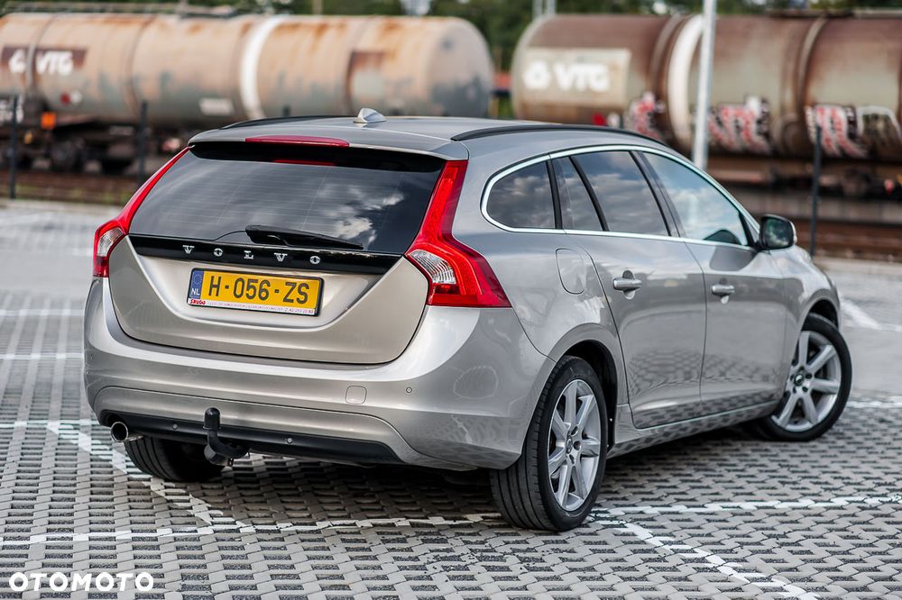 Volvo V60 - 9