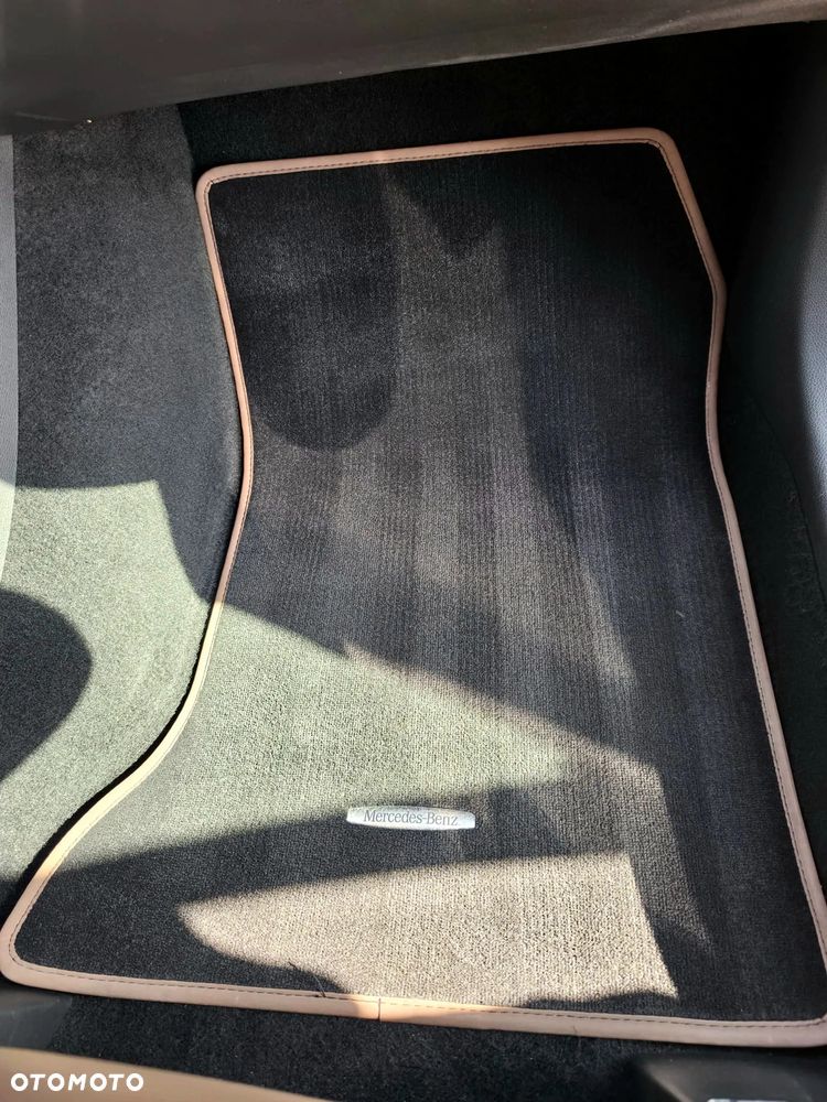 Mercedes-Benz Klasa B 200 CDI (BlueEFFICIENCY) 7G-DCT - 14