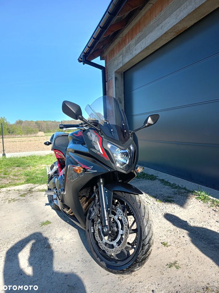 Honda CBR - 5