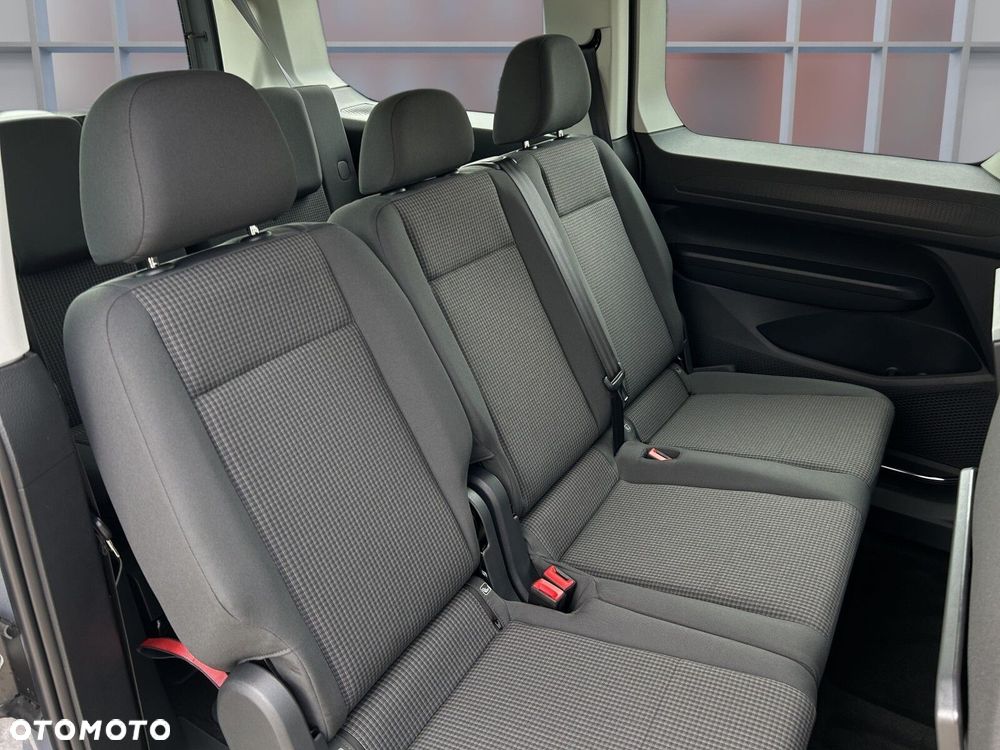 Volkswagen Caddy Maxi 2.0 TDI DSG - 21